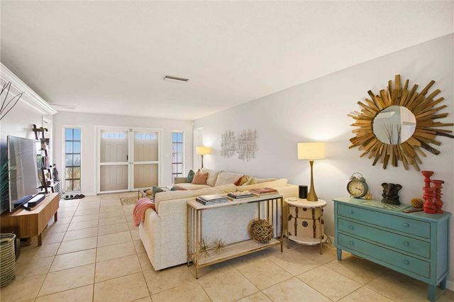 7354 W COUNTRY CLUB DRIVE N, Sarasota, FL 34243