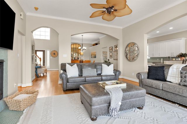 364 Bayshore Drive, Montgomery, TX 77356