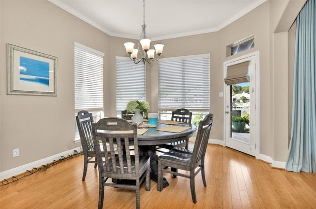 364 Bayshore Drive, Montgomery, TX 77356