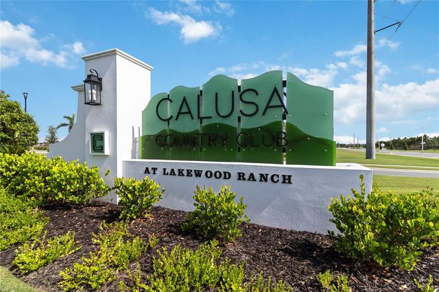 19116 SCALLOP LOOP 403, Lakewood Ranch, FL 34211