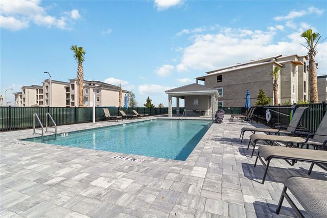 19116 SCALLOP LOOP 403, Lakewood Ranch, FL 34211