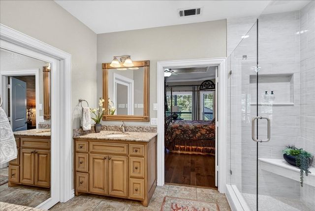 18070 Country Club Drive, Kemp, TX 75143