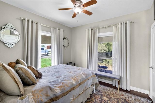 18070 Country Club Drive, Kemp, TX 75143