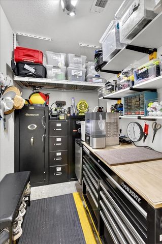 18070 Country Club Drive, Kemp, TX 75143