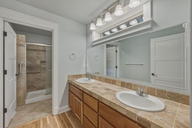 2409 NW Hillpine Court, Bend, OR 97703