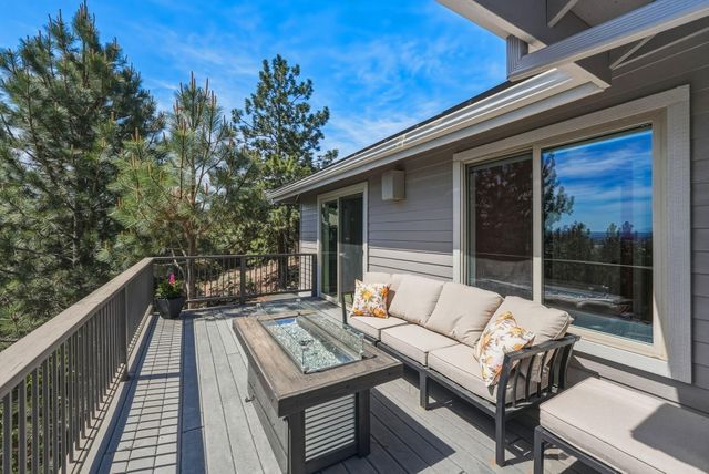 2409 NW Hillpine Court, Bend, OR 97703