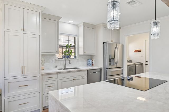 1023 N Fannin Street, Rockwall, TX 75087