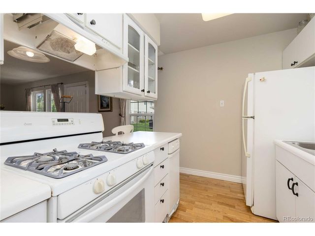 6650 E Arizona Ave 137, Denver, CO 80224
