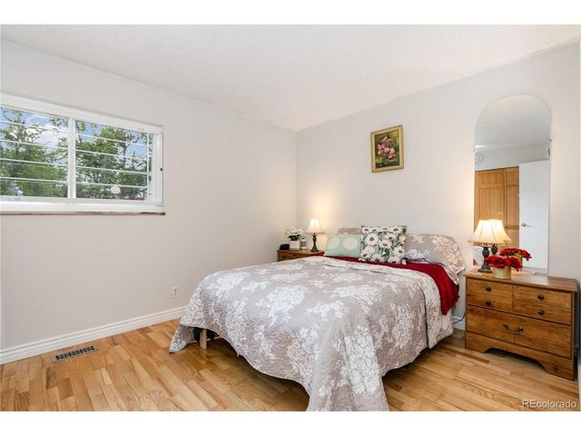 6650 E Arizona Ave 137, Denver, CO 80224
