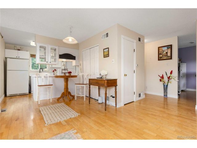 6650 E Arizona Ave 137, Denver, CO 80224