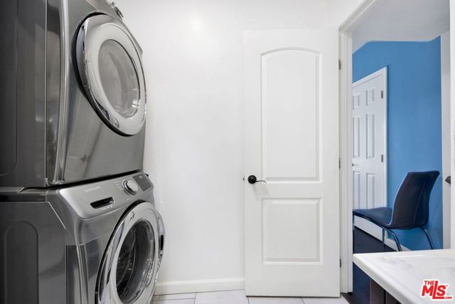 6330 Morse Avenue, North Hollywood, CA 91606