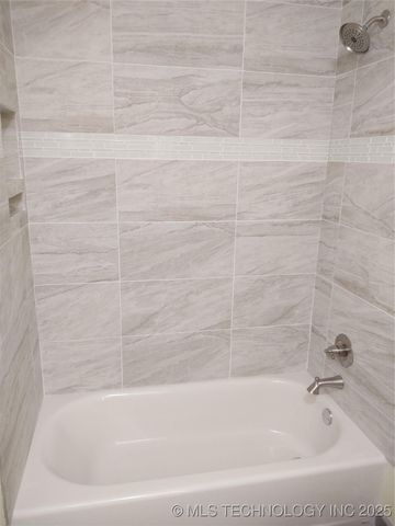 837 C SE, Ardmore, OK 73401