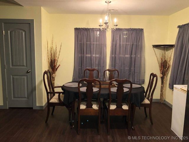 837 C SE, Ardmore, OK 73401