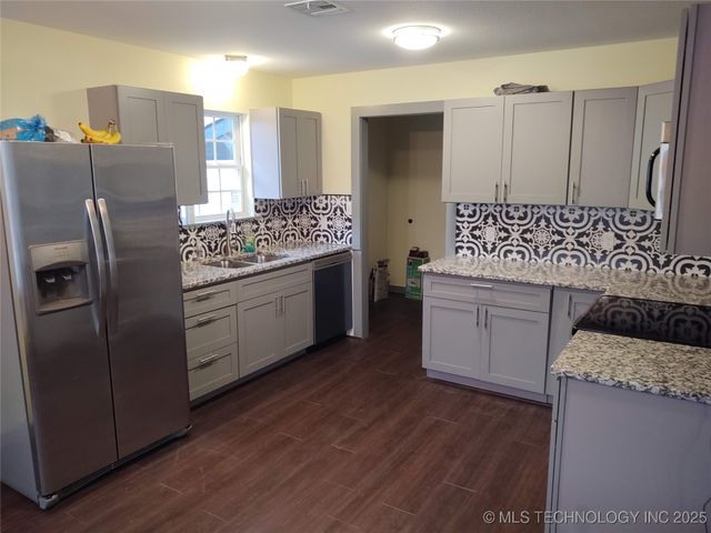 837 C SE, Ardmore, OK 73401