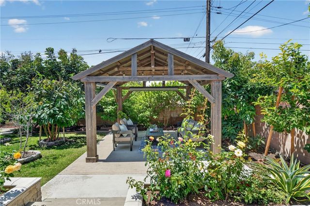 1192 Sycamore Avenue, Tustin, CA 92780