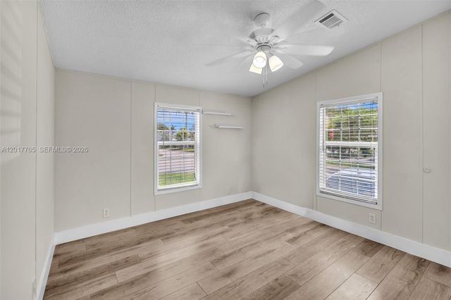 730 NW 217th Ter, Pembroke Pines, FL 33029