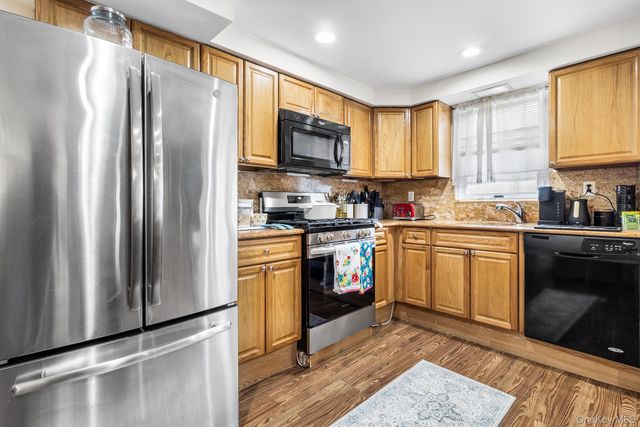 19 Midland Boulevard, Ronkonkoma, NY 11779