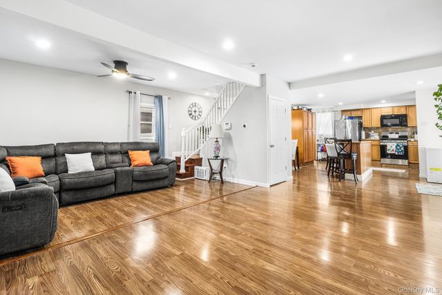 19 Midland Boulevard, Ronkonkoma, NY 11779