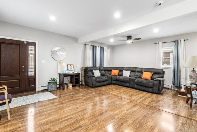 19 Midland Boulevard, Ronkonkoma, NY 11779