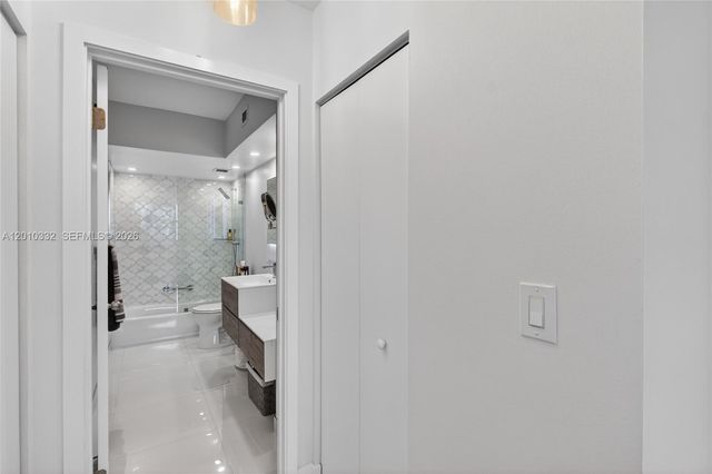 1985 S Ocean Dr 22H, Hallandale Beach, FL 33009