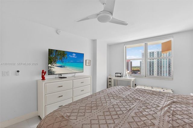 1985 S Ocean Dr 22H, Hallandale Beach, FL 33009
