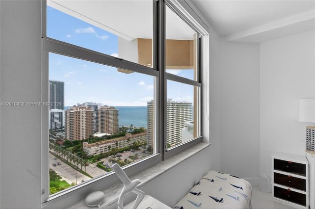 1985 S Ocean Dr 22H, Hallandale Beach, FL 33009