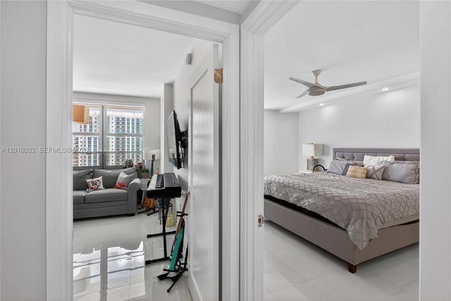 1985 S Ocean Dr 22H, Hallandale Beach, FL 33009