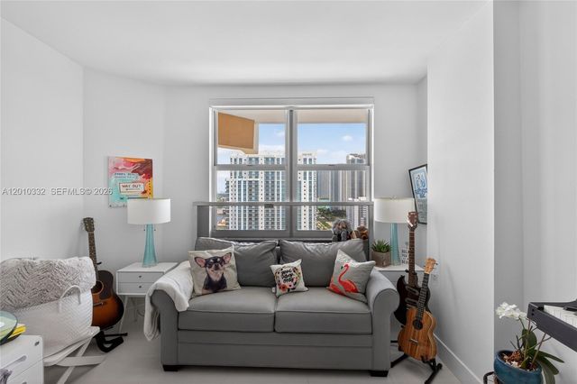 1985 S Ocean Dr 22H, Hallandale Beach, FL 33009