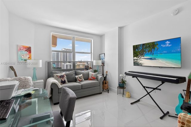 1985 S Ocean Dr 22H, Hallandale Beach, FL 33009