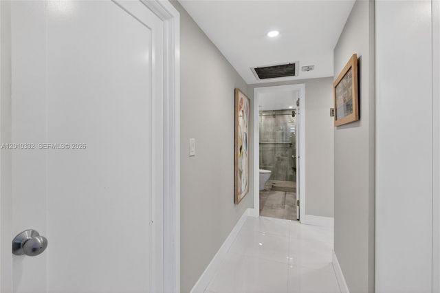 1985 S Ocean Dr 22H, Hallandale Beach, FL 33009