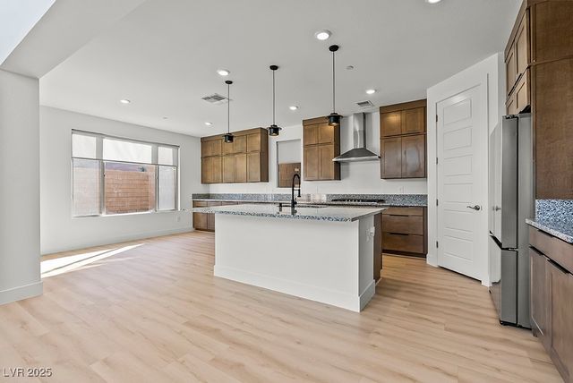 10851 Hanwicke Harbor Avenue, Las Vegas, NV 89166