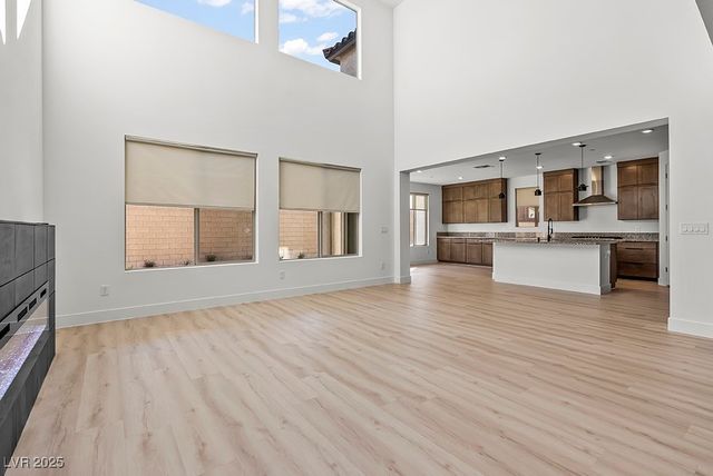 10851 Hanwicke Harbor Avenue, Las Vegas, NV 89166