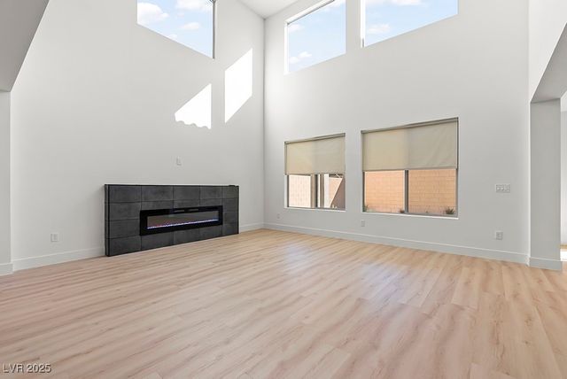 10851 Hanwicke Harbor Avenue, Las Vegas, NV 89166