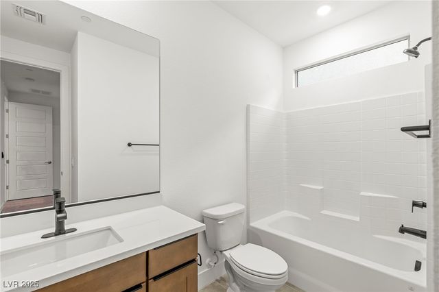 10851 Hanwicke Harbor Avenue, Las Vegas, NV 89166