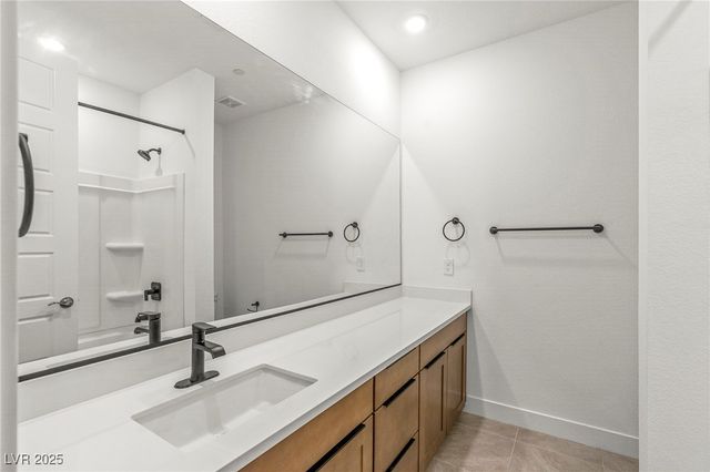 10851 Hanwicke Harbor Avenue, Las Vegas, NV 89166