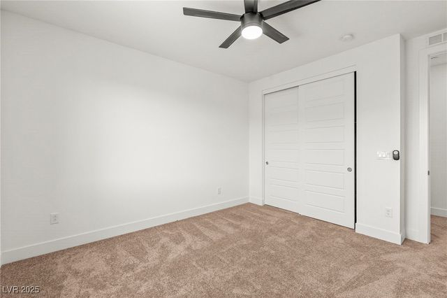 10851 Hanwicke Harbor Avenue, Las Vegas, NV 89166