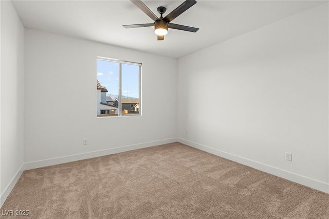 10851 Hanwicke Harbor Avenue, Las Vegas, NV 89166