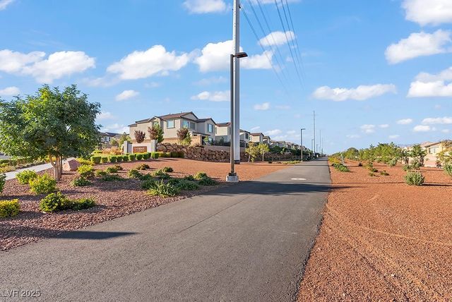 10851 Hanwicke Harbor Avenue, Las Vegas, NV 89166