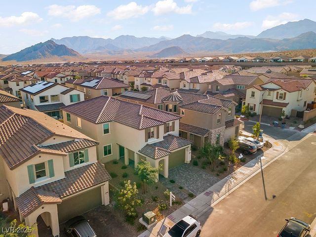 10851 Hanwicke Harbor Avenue, Las Vegas, NV 89166