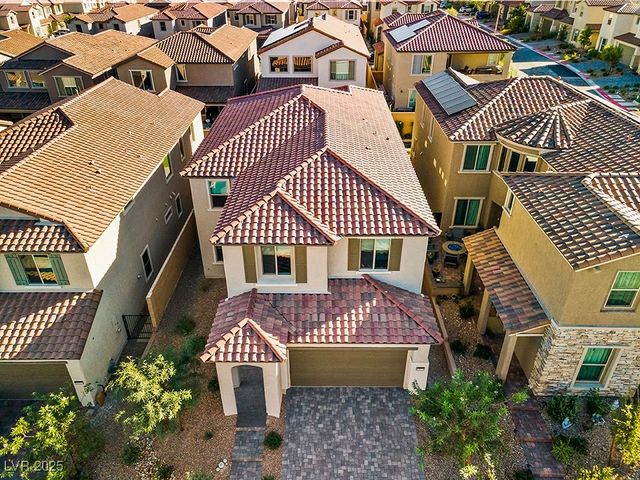 10851 Hanwicke Harbor Avenue, Las Vegas, NV 89166