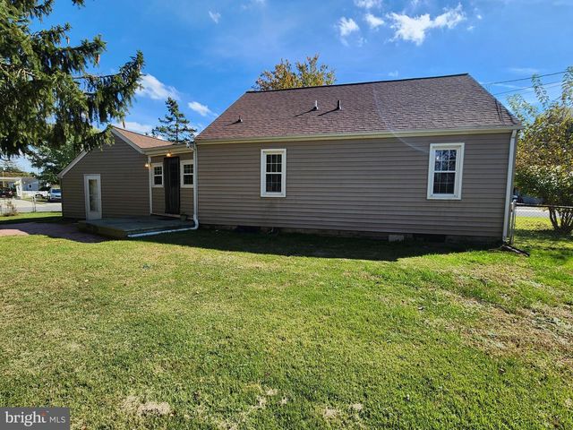 512 STATE ST, Seaford, DE 19973