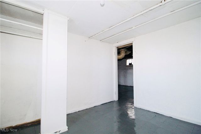 12406 Kinsman Road, Cleveland, OH 44120