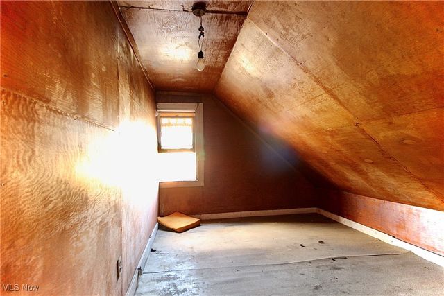 12406 Kinsman Road, Cleveland, OH 44120