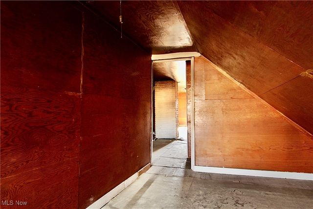 12406 Kinsman Road, Cleveland, OH 44120