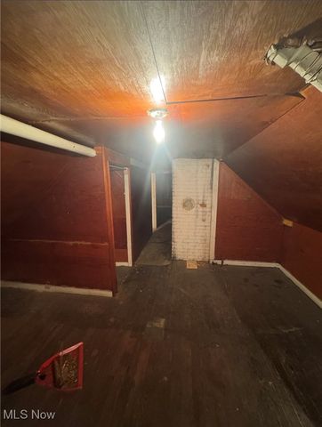 12406 Kinsman Road, Cleveland, OH 44120