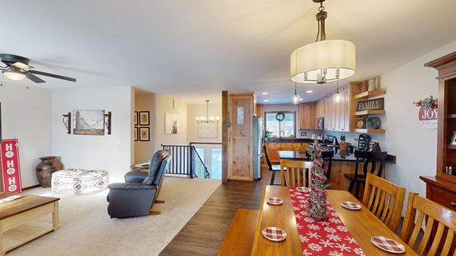 2025 Edgewood Drive, Owatonna, MN 55060