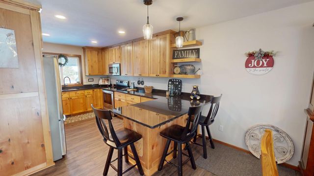 2025 Edgewood Drive, Owatonna, MN 55060