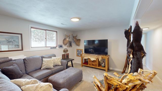 2025 Edgewood Drive, Owatonna, MN 55060