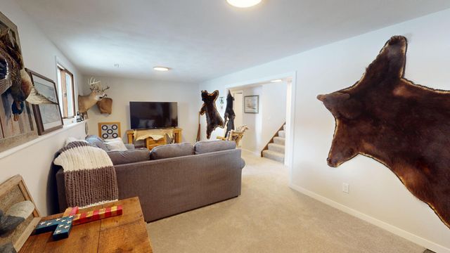 2025 Edgewood Drive, Owatonna, MN 55060