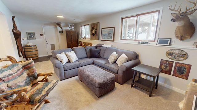 2025 Edgewood Drive, Owatonna, MN 55060